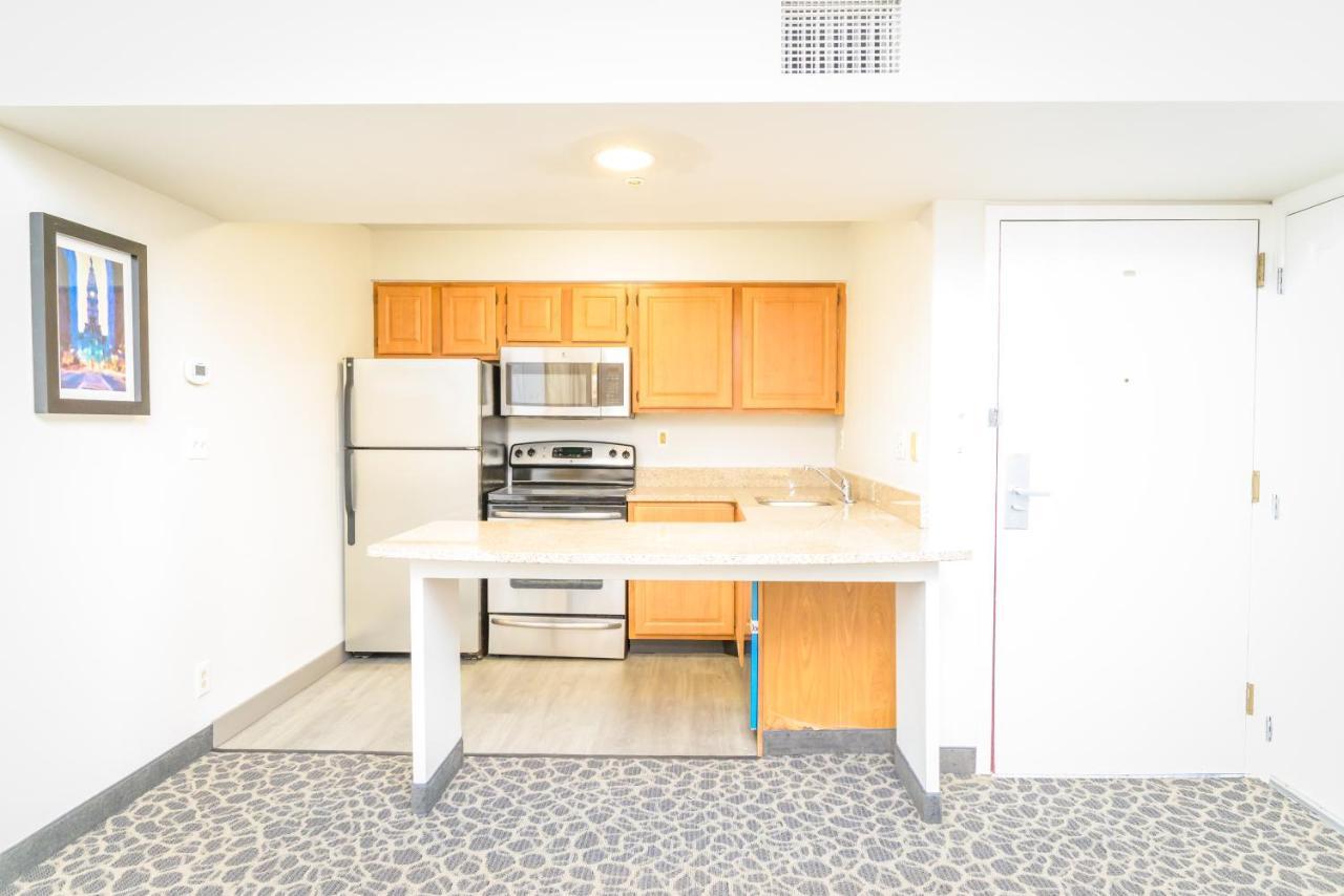 Philadelphia Suites At Airport - An Extended Stay Hotel Esterno foto